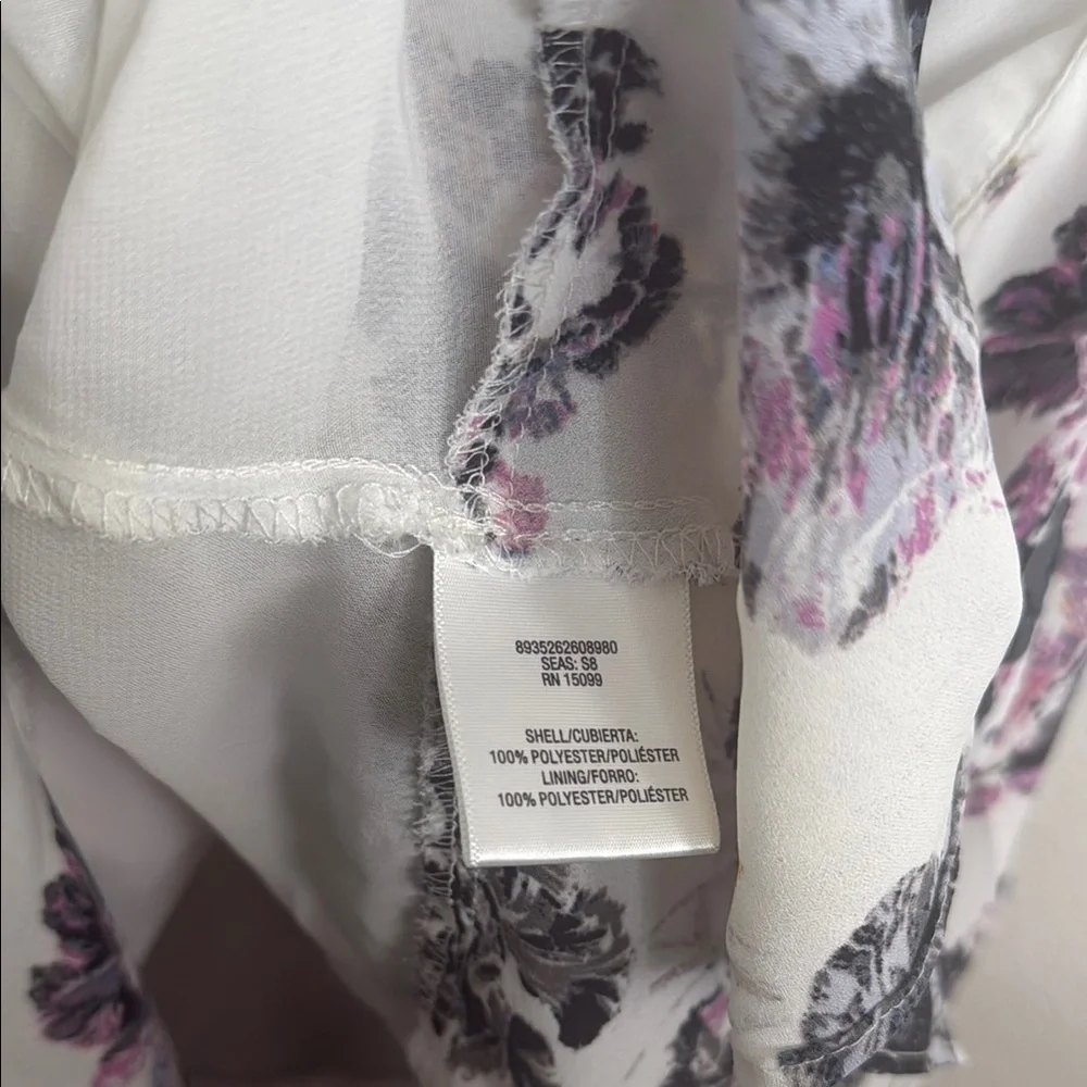 Simply Styled Floral Sleeveless Blouse - White and Purple